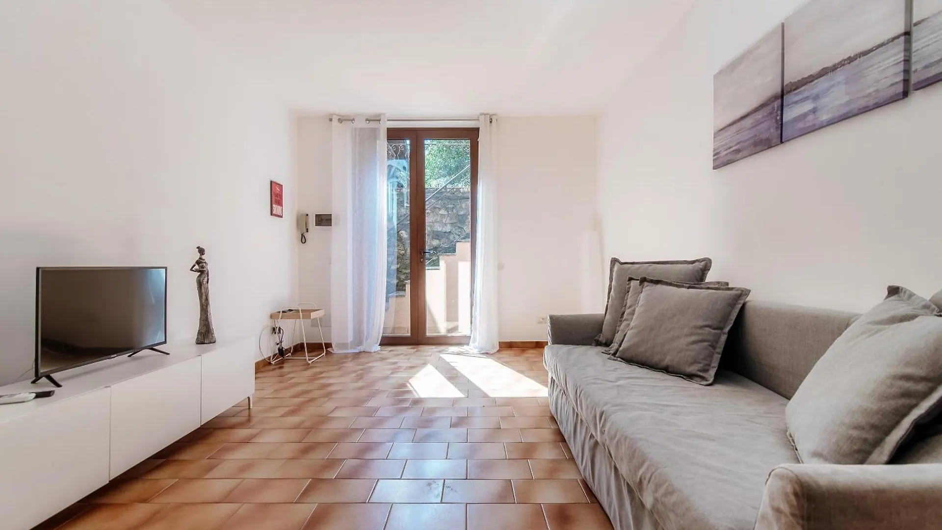 Viola Apartment בלאג'יו